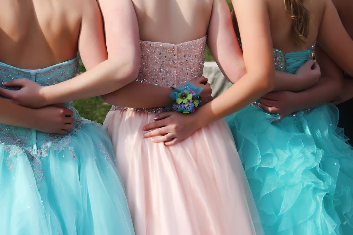 proms in Seaworld.